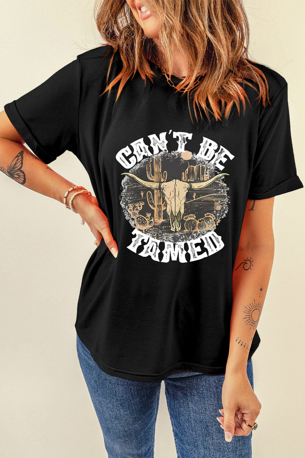 Camiseta de manga corta con cuello redondo y estampado gráfico