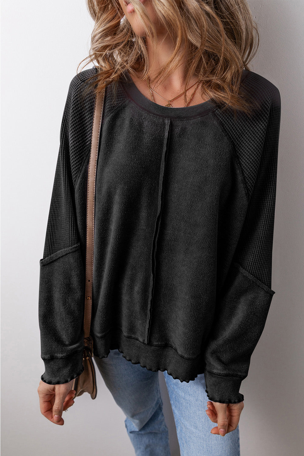 Sudadera de cuello redondo y manga larga