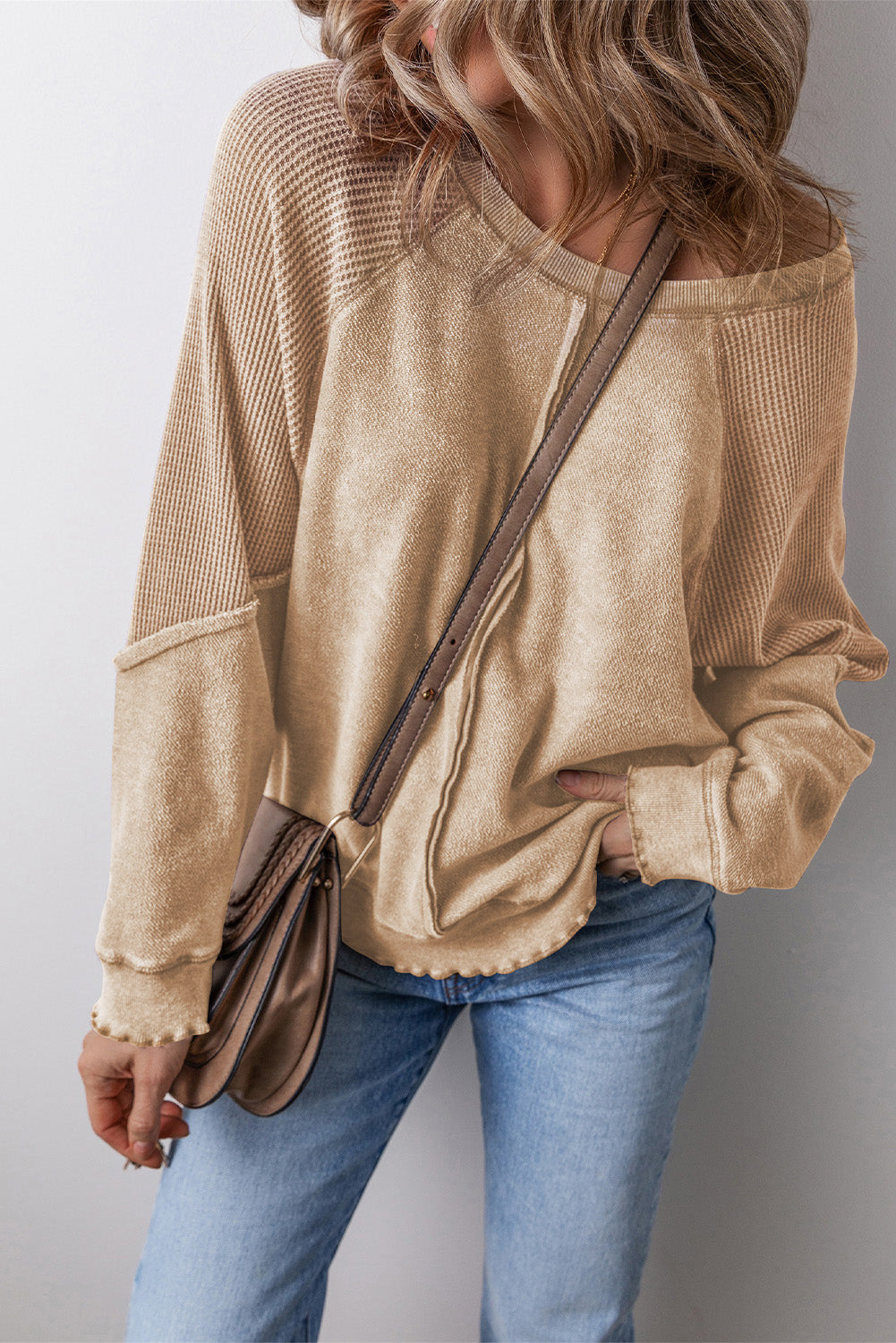 Sudadera de cuello redondo y manga larga