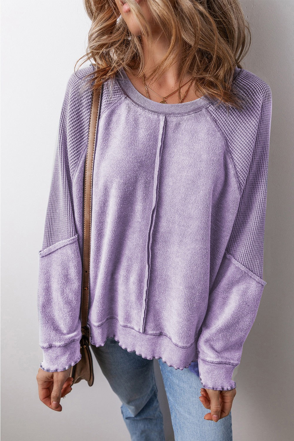 Sudadera de cuello redondo y manga larga