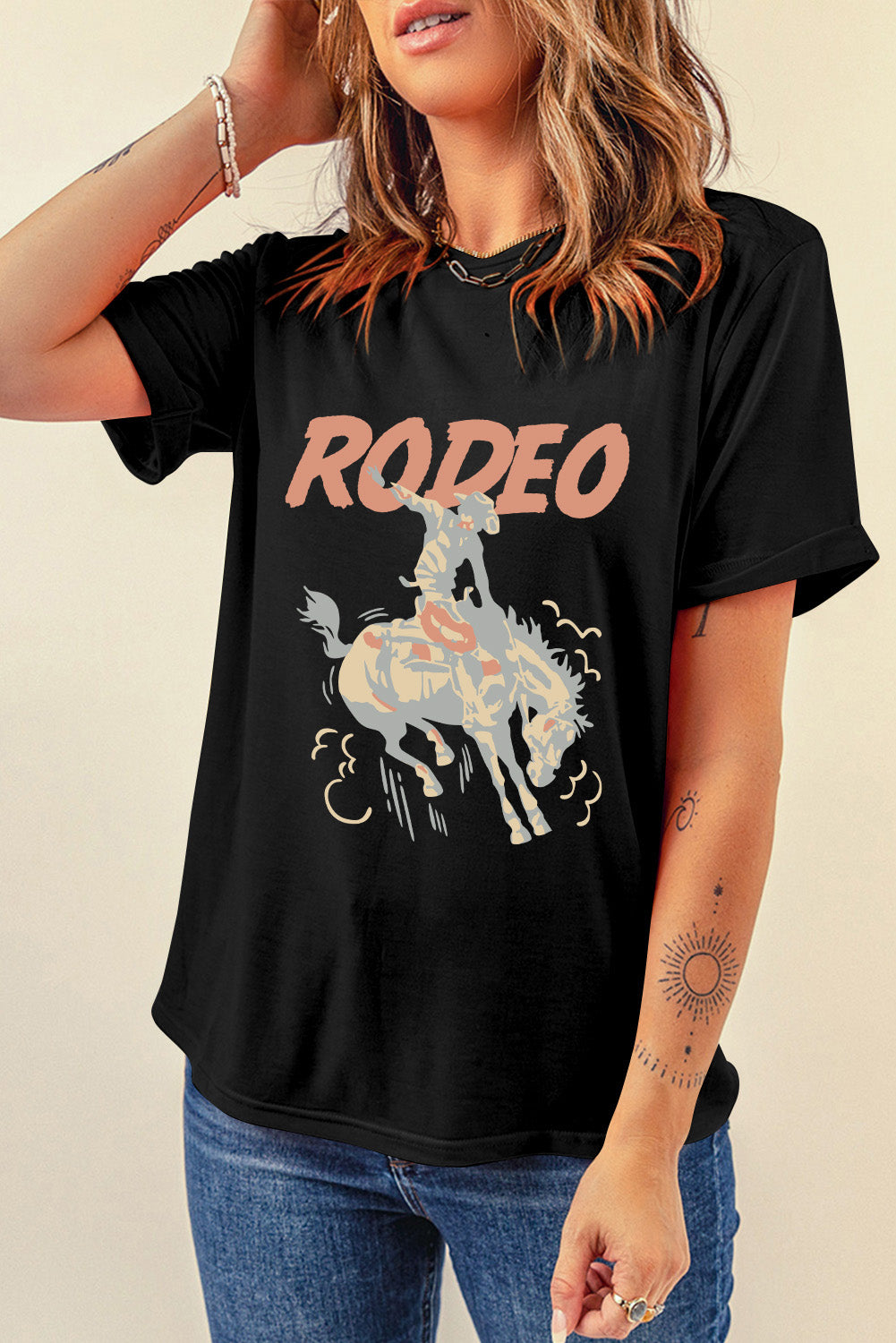 Camiseta de manga corta con cuello redondo y estampado gráfico