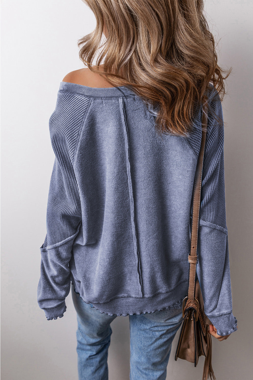 Sudadera de cuello redondo y manga larga