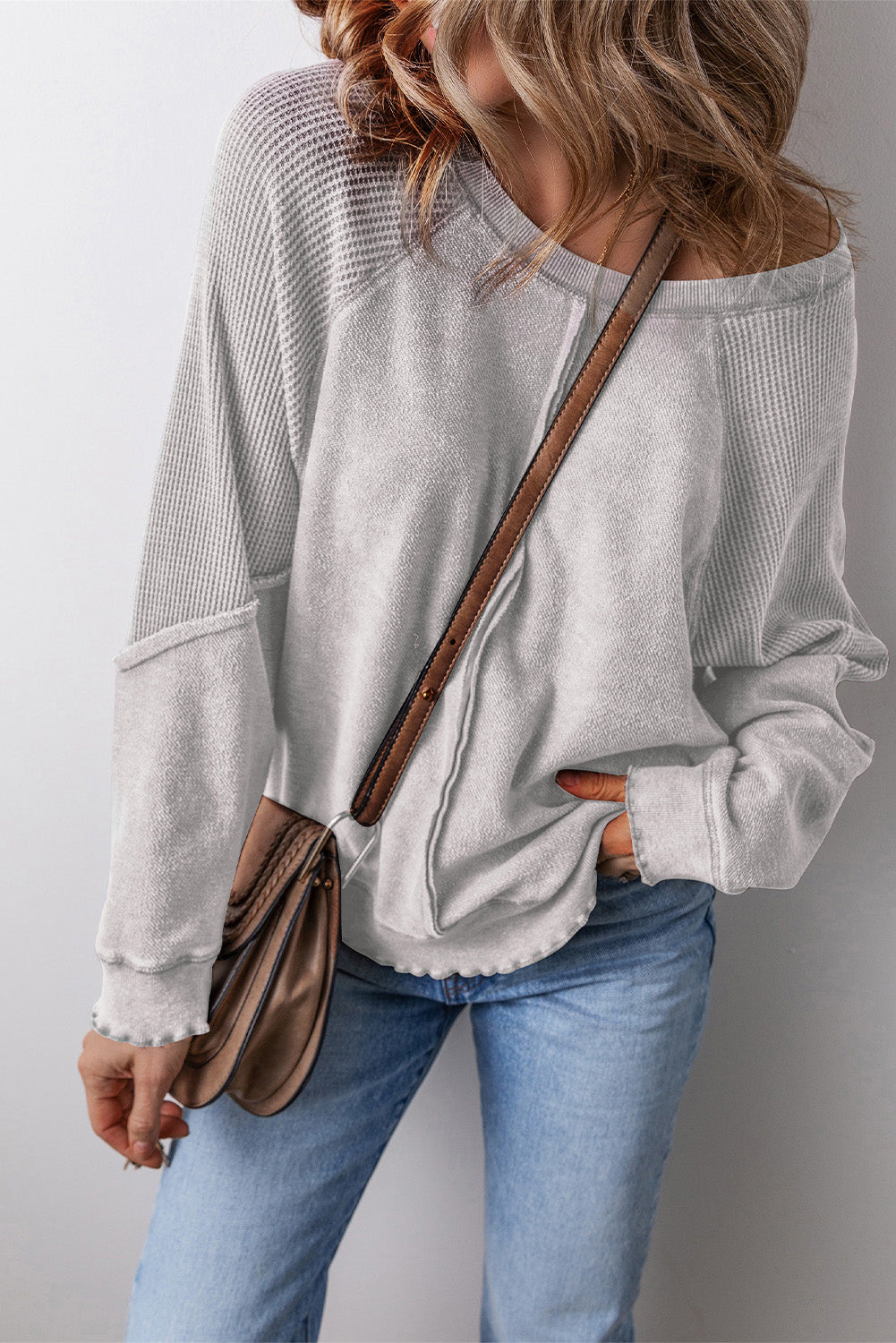 Sudadera de cuello redondo y manga larga