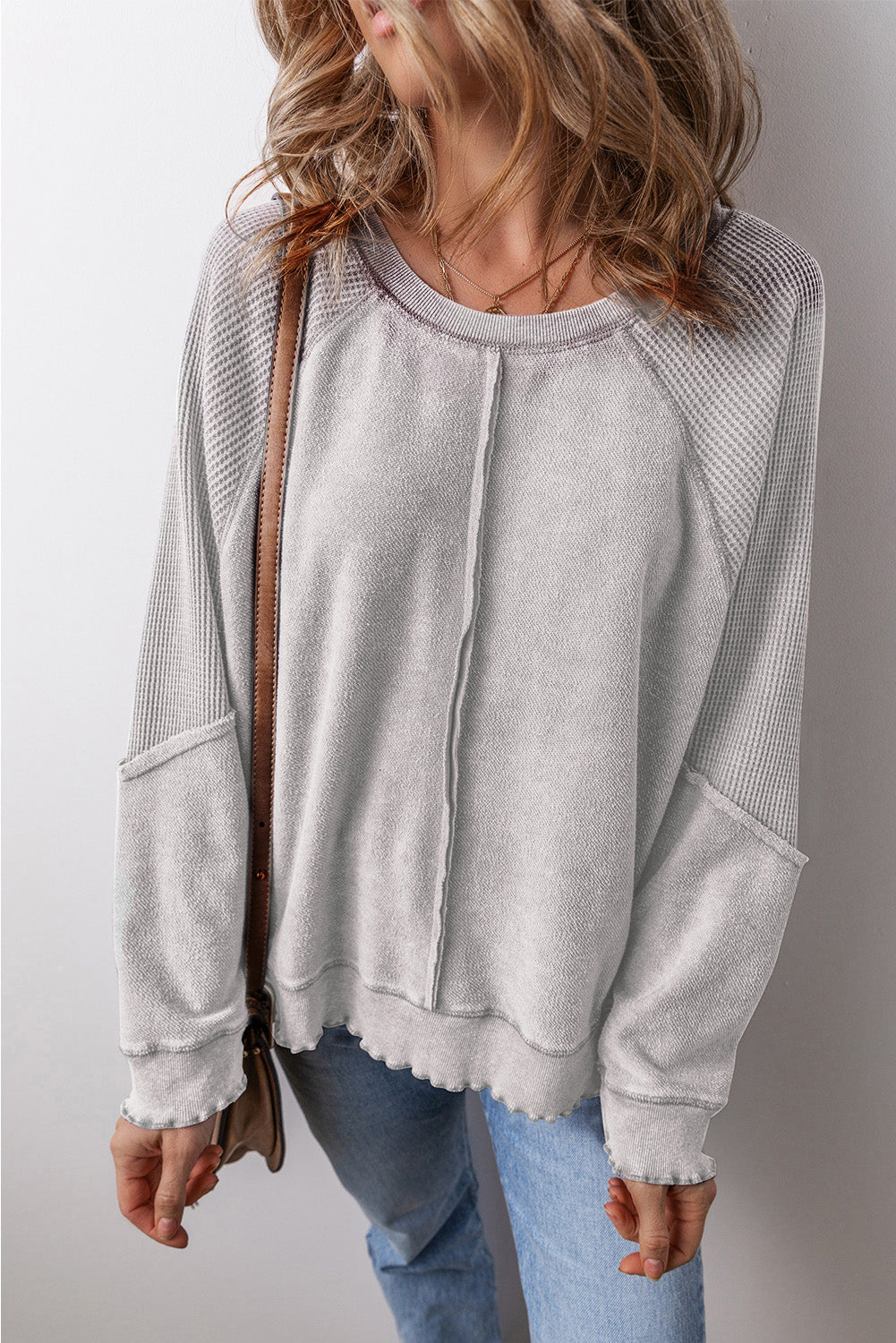 Sudadera de cuello redondo y manga larga