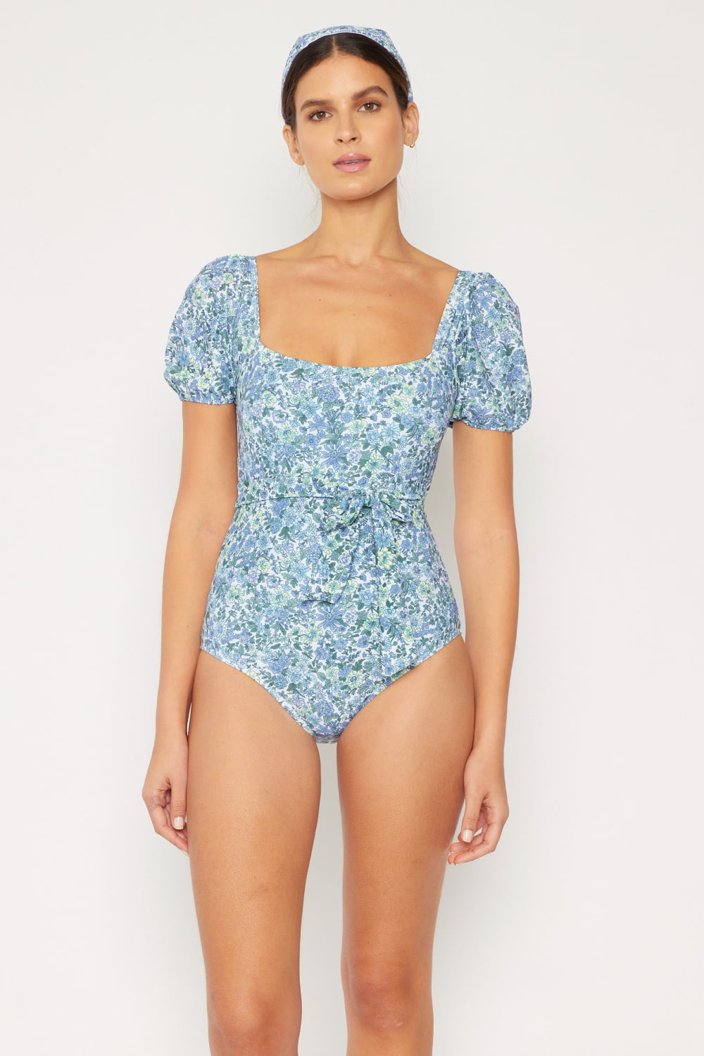 Traje de baño de una pieza con mangas abullonadas Salty Air de Marina West Swim en azul